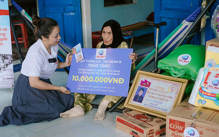 Biểu tượng đường dây nóng/điện thoại hỗ trợ của OK VIP